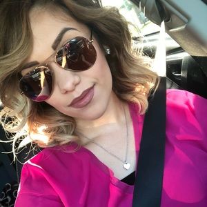 Meet your Posher, Nadia